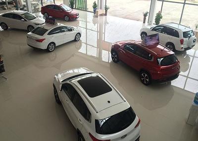 4S店銷售酒后吐真言 全款買車和按揭差別這么大，年檢背后還有這些門(mén)道